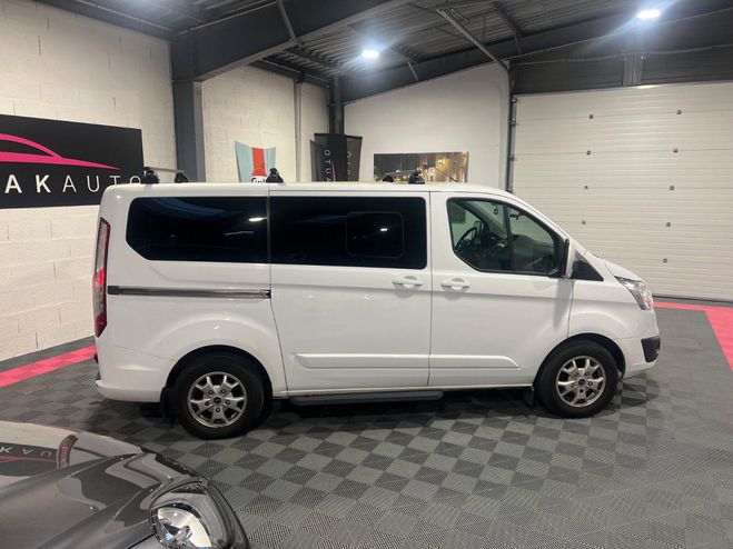 Ford Tourneo Custom 300 L1H1 2.2 TDCi 125 ch Titanium Blanc de 2013