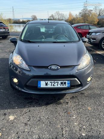  Voir détails -Ford Fiesta 1.25L 82cv Clim, siges chauffants à Geispolsheim (67)