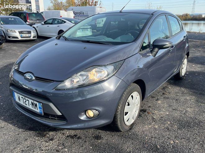Ford Fiesta 1.25L 82cv Clim, siges chauffants Gris de 2011