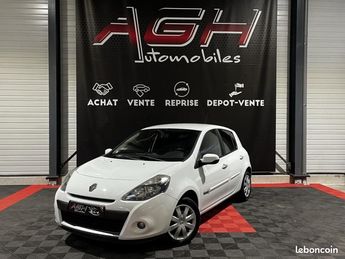  Voir détails -Renault Clio 1.5 dCi 70ch Dynamique 5p à Pulnoy (54)