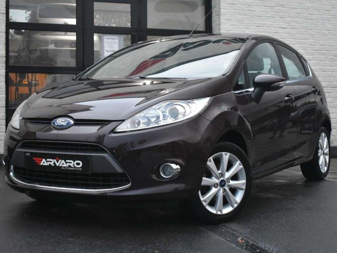 Ford Fiesta 1.25i Titanium Xenon Airco Garantie Noir Mtallis de 