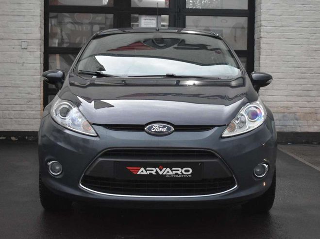Ford Fiesta 1.25i Xenon PDC Verw Zetels Garantie Gris Mtallis de 