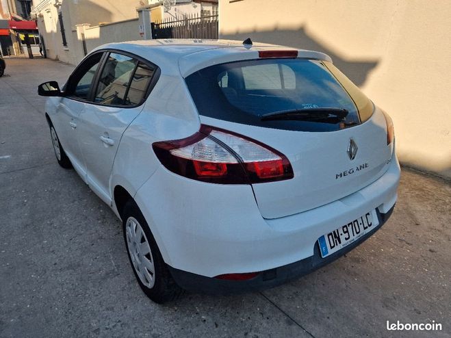 Renault Megane ctte 1.5 dci 95ch s&s PRIX TTC Blanc de 2015