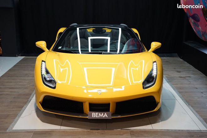 Ferrari 488 Spider V8 3.9L BITURBO 670CH | Malus pay Jaune de 2017