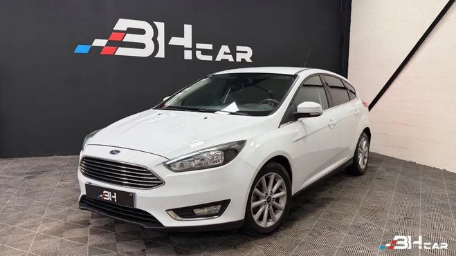 Cliquer pour voir la photo suivante Ford Focus 1.0 ECOBOOST 125 TITANIUM Blanc de 2016