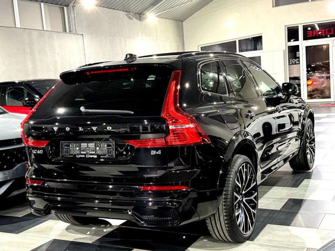 Volvo XC60 2.0 B4 AWD R Design Plus Dark 1e Main Et Noir Mtallis de 