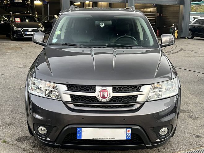 Fiat Freemont 2.0 MULTIJET 170 Cv 4x2 CUIR GPS CAMERA  Gris de 2015