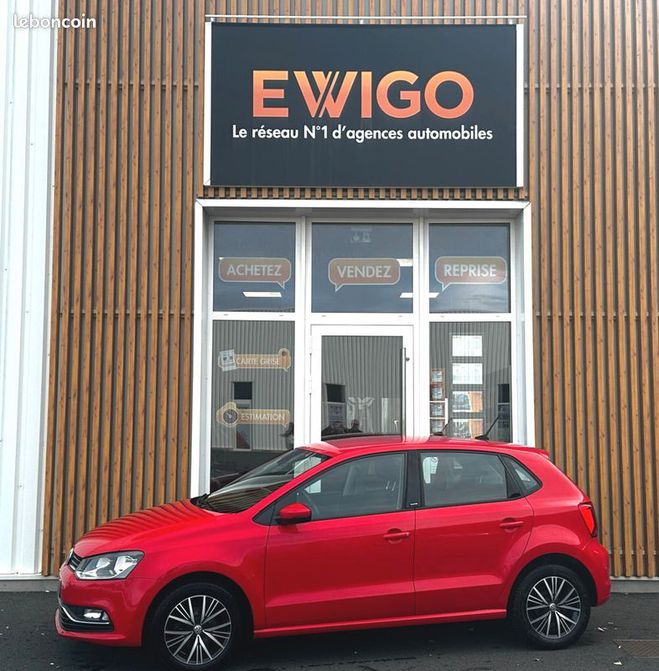 Volkswagen Polo 1.2 tsi 90 cv bluemotion allstar camera  Rouge de 2017