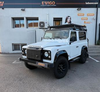  Voir détails -Land rover Defender black edition mark vi station wagon gale à Nmes (30)
