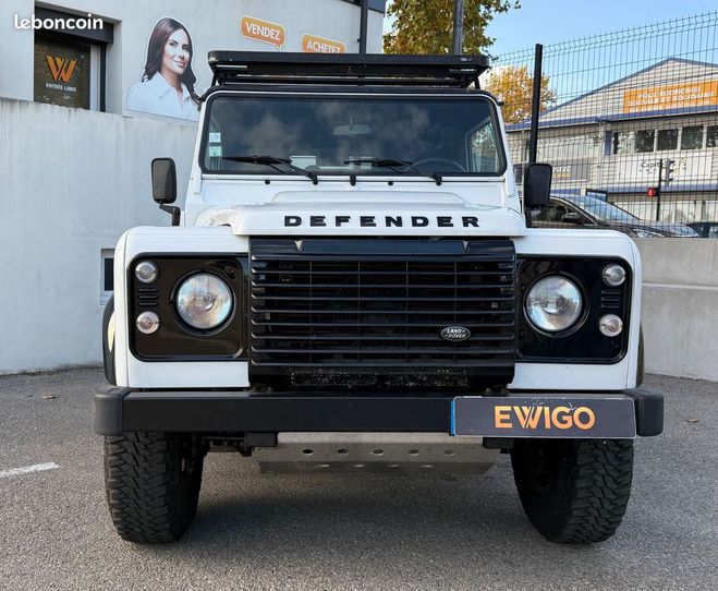 Land rover Defender black edition mark vi station wagon gale Blanc de 2014