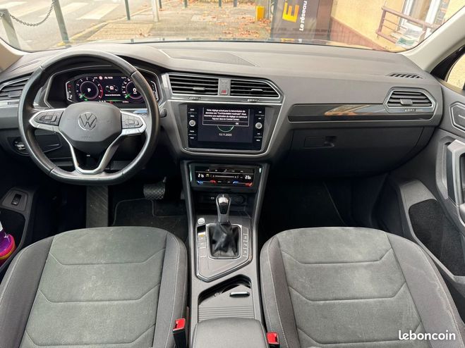 Volkswagen Tiguan 1.5 tsi 150 elegance dsg bva-toit ouvran Gris de 2020