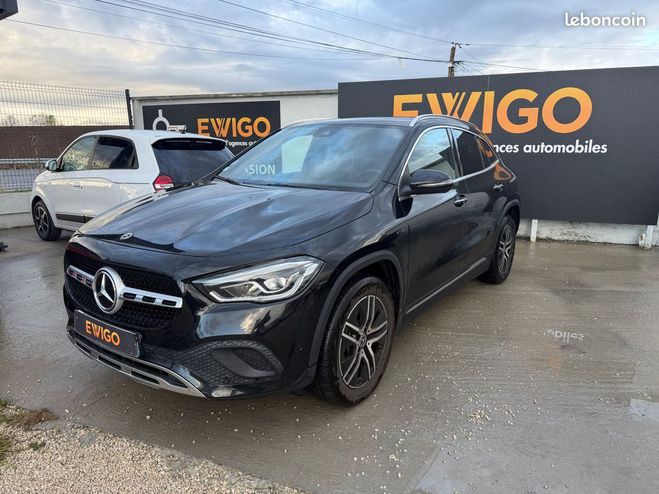 Cliquer pour voir la photo suivante Mercedes Classe GLA Classe 250 1.3 e 262 ch phev hybrid prog Noir de 2020