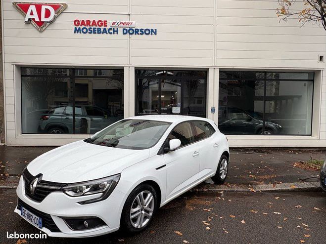 Cliquer pour voir la photo suivante Renault Megane 4 Dci 90 Zen très bon état Blanc de 2016