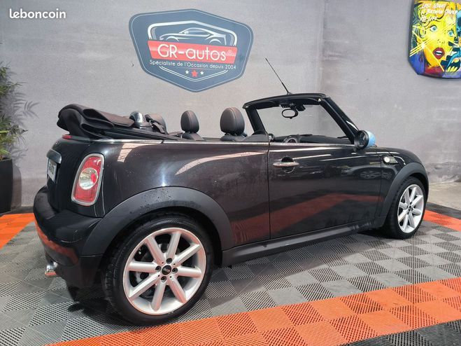 Mini Cooper diesel HIGTGATE 110cv cabriolet 129000km Marron de 2014