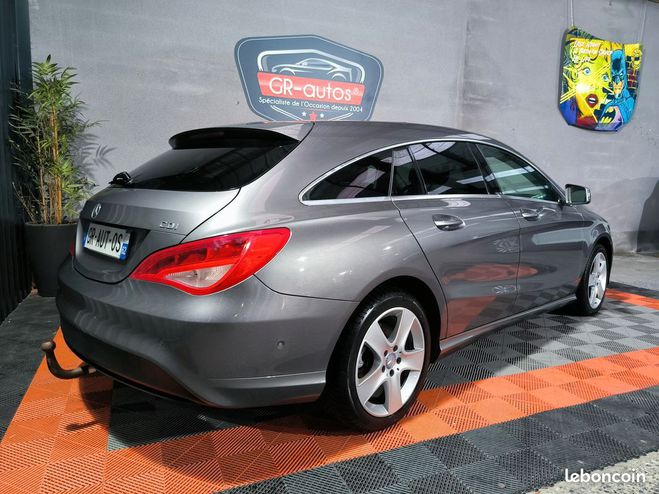 Mercedes Classe CLA ng Brake Break orange art 200 CD 136cv G Gris de 2015