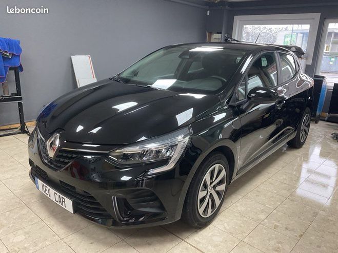 Cliquer pour voir la photo suivante Renault Clio V 90 çv 45000km garantie 12 mois Noir de 2023