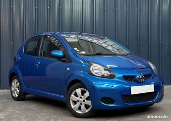  Voir détails -Toyota Aygo 1.0 69ch 5P Garantie 1 An Suivi complet  à Halluin (59)