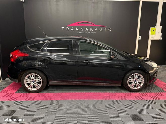 Ford Focus 1.6 TDCi 115 ch Titanium SIGES CHAUFFAN Noir de 2011