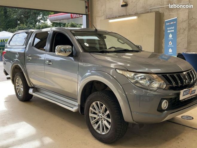 Mitsubishi L 200 Double cabine 4WD 2.4 DI-D BVA 180 cv Ga  de 2019