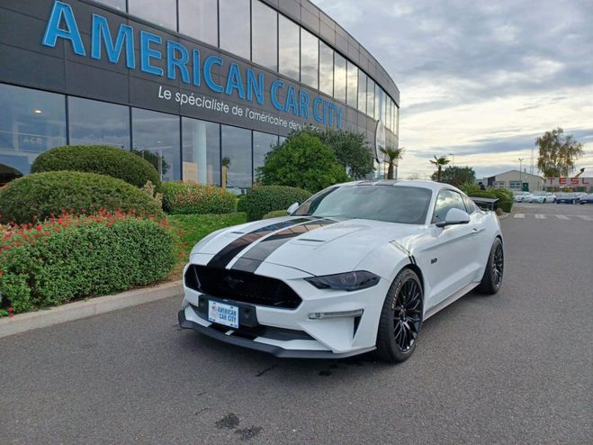 Cliquer pour voir la photo suivante Ford Mustang GT Fastback V8 5.0L BVM Blanc de 2019
