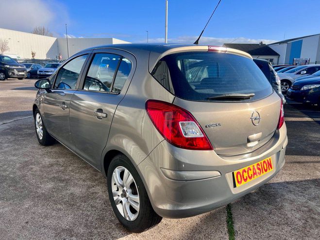 Opel Corsa 1,2 85 CH EDITION 111 Marron Clair de 2010