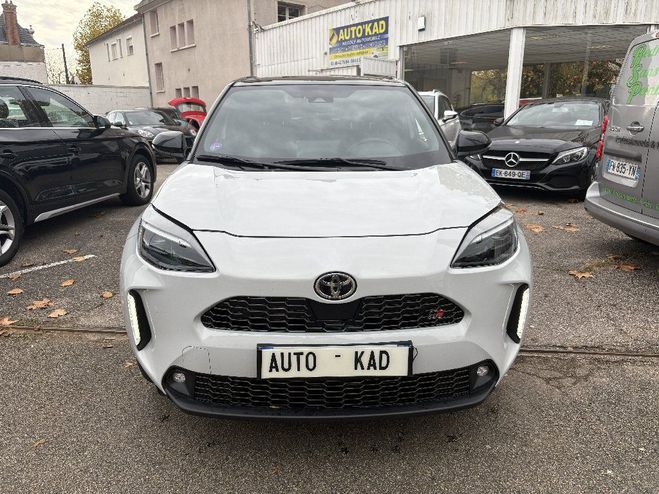 Toyota Yaris Cross HYBRIDE MY22 116h 2WD GR SPORT Blanc de 2024