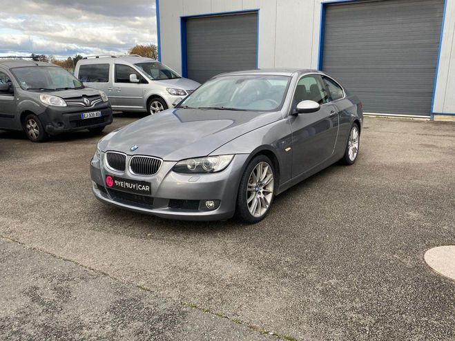 BMW Serie 3 330d COUPE 330 M57 BVA 6 SUIVIE E92 GTIE GRIS FONCE de 2007