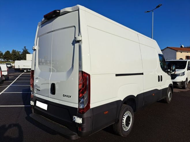 Iveco Daily FOURGON 35S16 160CV 2L3 L3H2 12M3 Blanc de 2025