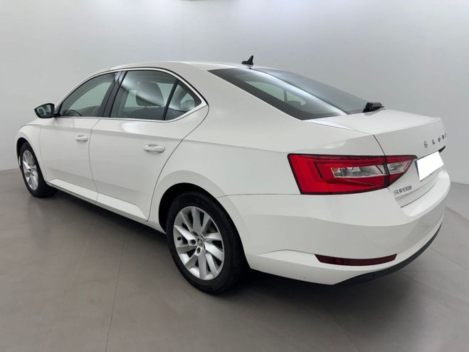 Skoda Superb 2.0 TDI 150 DSG7 Blanc de 2020