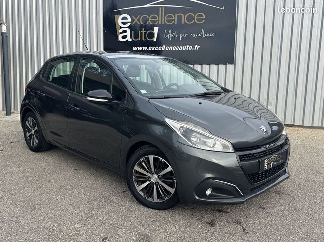 Peugeot 208 1.2 PURETECH 82CH ALLURE 5P Gris de 2017
