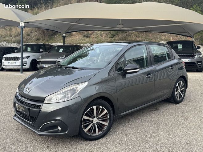 Peugeot 208 1.2 PURETECH 82CH ALLURE 5P Gris de 2017