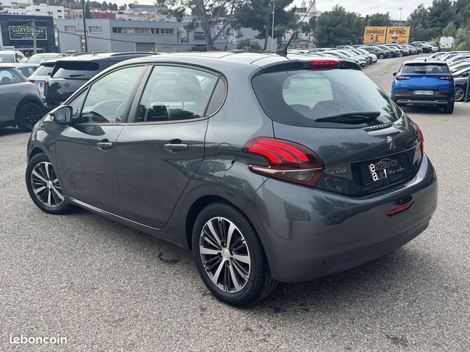 Peugeot 208 1.2 PURETECH 82CH ALLURE 5P Gris de 2017