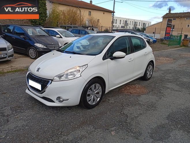 Peugeot 208 Professionnel ou Export - 1.6 E-HDI 92 P BLANC de 2014