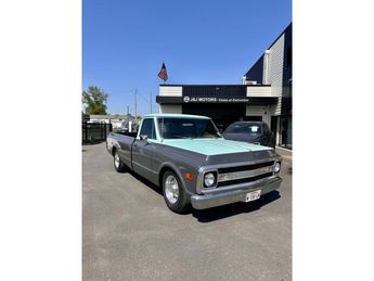  Voir détails -Chevrolet C10 CUSTOM V8 350 CI 5.7L BVA TH400 à  La Teste-de-Buch (33)