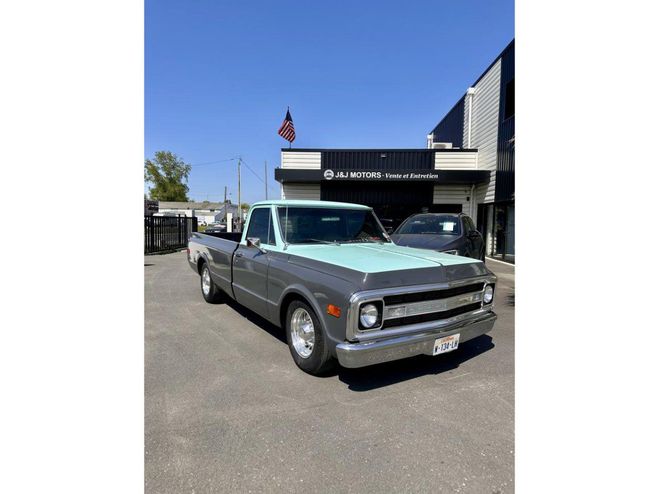 Chevrolet C10 CUSTOM V8 350 CI 5.7L BVA TH400 Gris de 1970