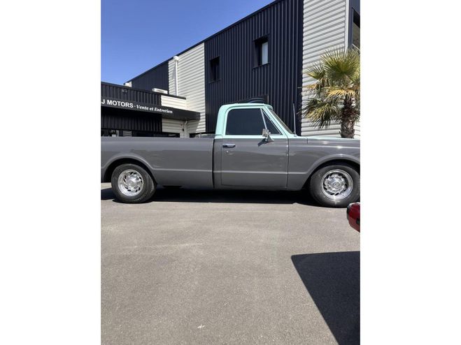 Chevrolet C10 CUSTOM V8 350 CI 5.7L BVA TH400 Gris de 1970
