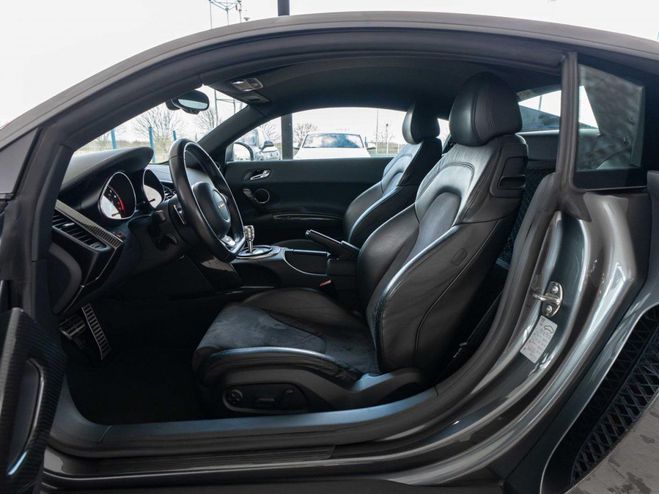 Audi R8 Quattro 5.2 V10 FSI - BV R-tronic COUPE Gris de 2011