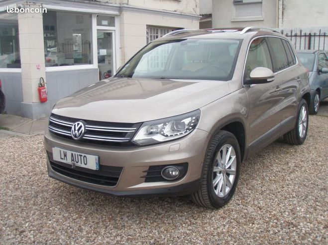 Volkswagen Tiguan (2) 2.0 TDI 140 BLUEMOTION TECHNOLOGY CA Beige de 2012