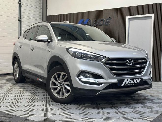 Cliquer pour voir la photo suivante Hyundai Tucson 1.7 CRDi 115ch Executive - Toit Panorami GRIS CLAIR de 2016