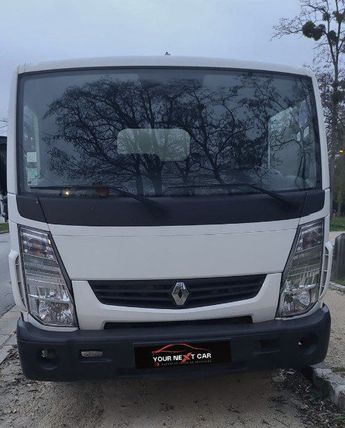  Voir détails -Renault Maxity  à Champhol (28)