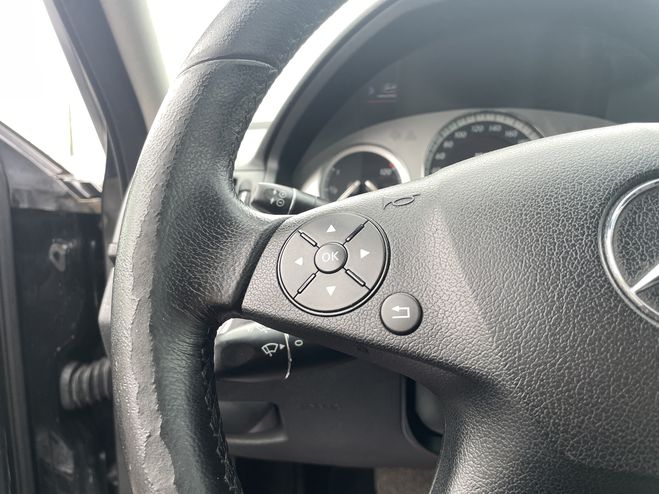 Mercedes Classe E 220 CDI AVANTGARDE BA NOIR de 2007