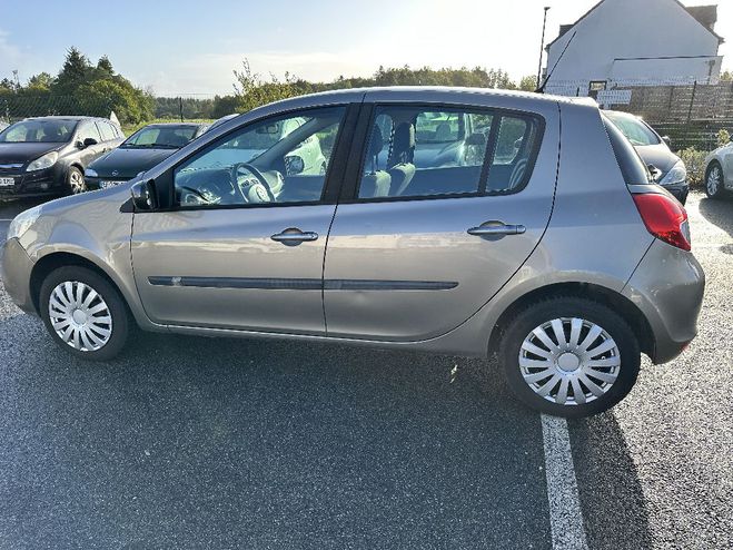 Renault Clio 1.5 dCi 65 eco2 Authentique BEIGE de 2010