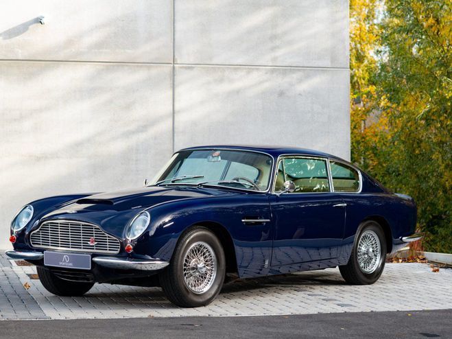 Aston martin DB6  Pacific Blue de 1967