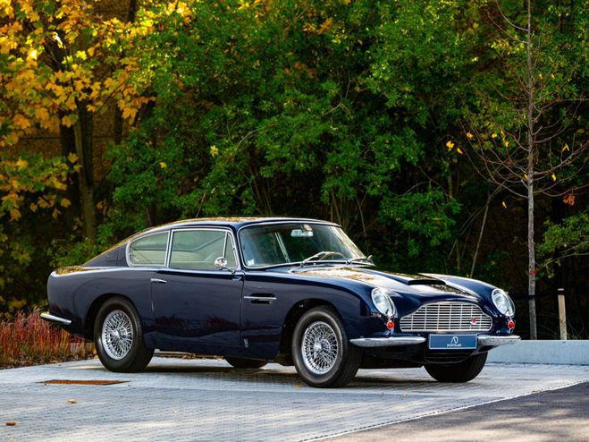 Aston martin DB6  Pacific Blue de 1967