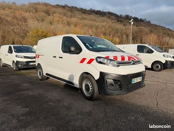  Voir détails -Citroen Jumpy jupmy 2,0 bhdi club m 120cv garantie- tv à Algrange (57)