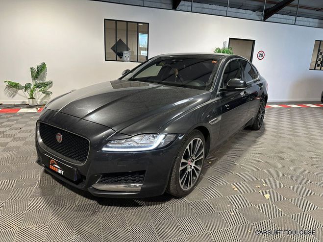 Jaguar XF 2.0d 180Cv PRESTIGE- CUIR- BOITE AUTO -   de 2016