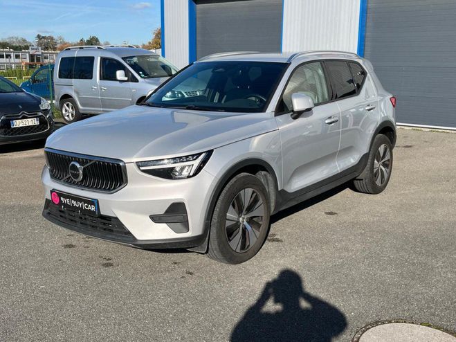 Volvo XC40 XC 40 B3 Micro-Hybride Essence 163 BVA D GRIS CLAIR de 2023