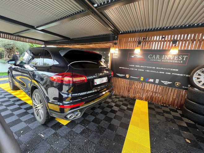 Porsche Cayenne diesel Platinum Edition FULL BLACK Noir de 2017