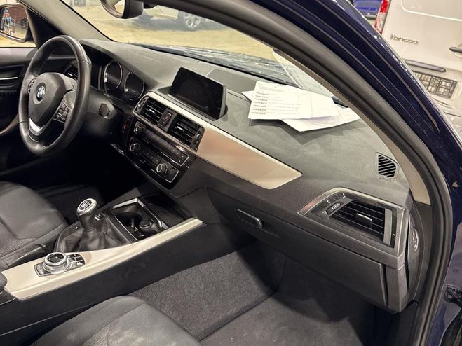 BMW Serie 1 118i 136 Business Bleu Clair de 2017