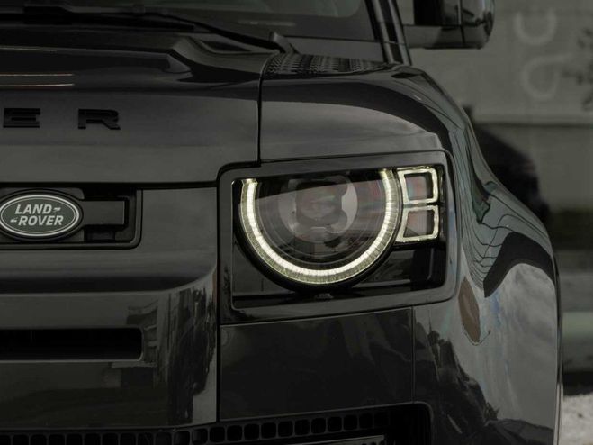 Land rover Defender 110 V8 P525 Full PPF Pano TowingHitch Gris de 